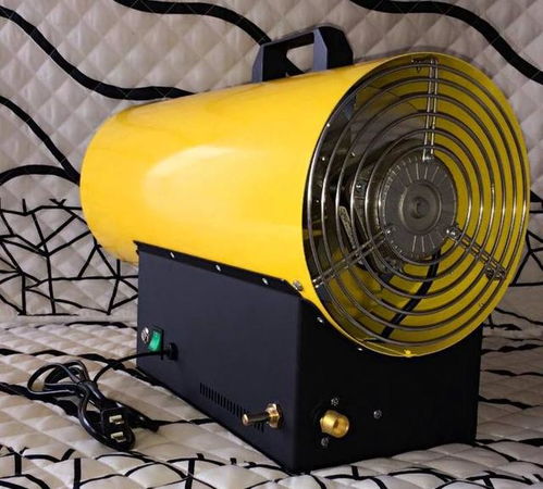 养鸡场关键设备解析 电热风机的优势与应用